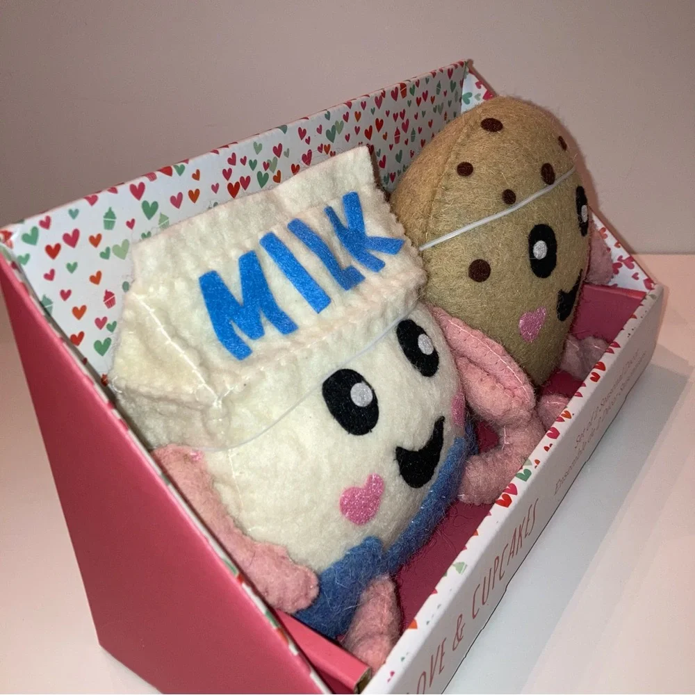 Love and Cupcakes Milk Cookie Plush Set Limited Edition Whimsy Spring Plushies - Picture 8 of 15